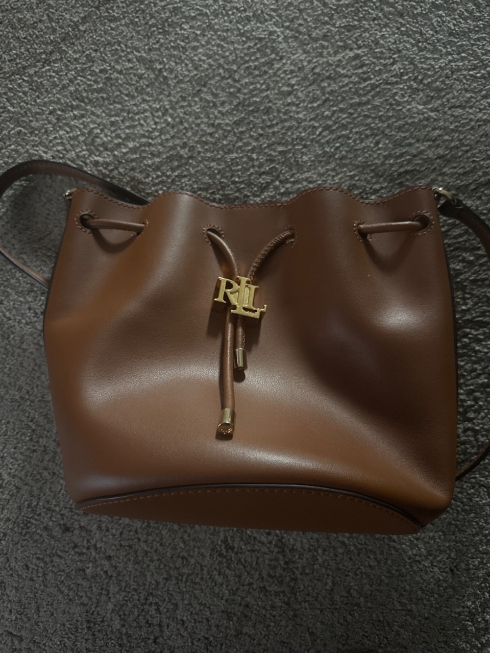 Ralph Lauren bucket bag - Picture 3 of 3